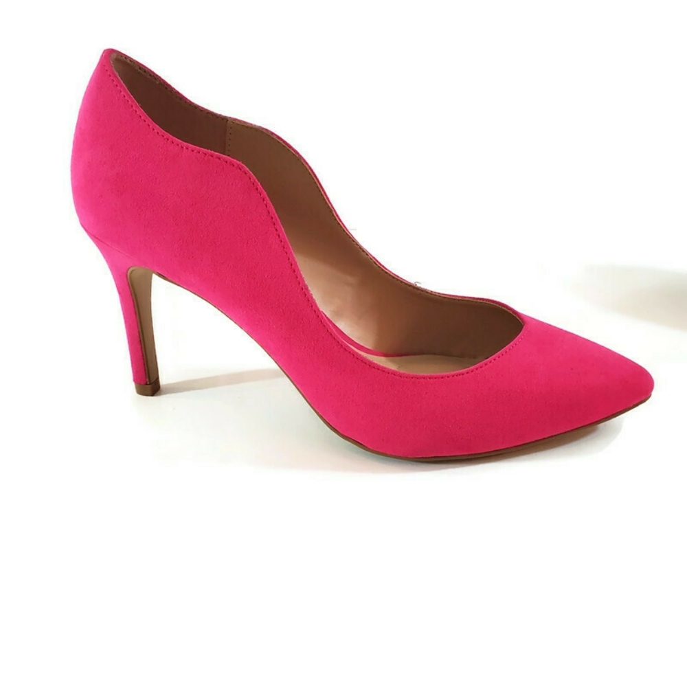 Kelly & Katie Davonna Pink Heels